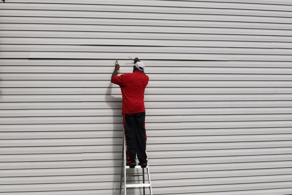 Loose Siding Repair in San Ramon